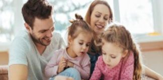 Powys positive parenting roadshow marks a year since the landmark children’s rights legislation in Wales